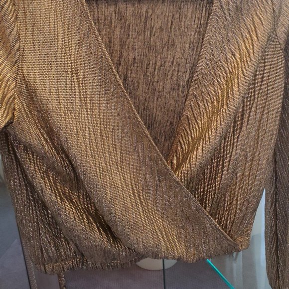 GOLD ZARA SHINNY TOP - Picture 2 of 3